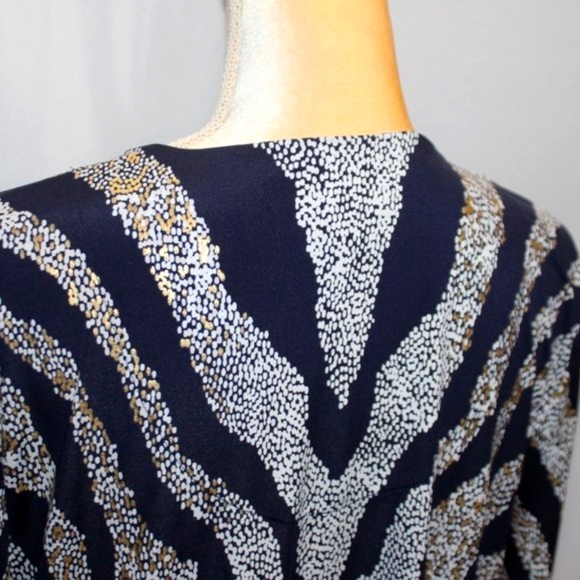 JM Collection V-Neck Navy & Metallic 3/4 Sleeve  Zebra Print Top - Picture 9 of 15